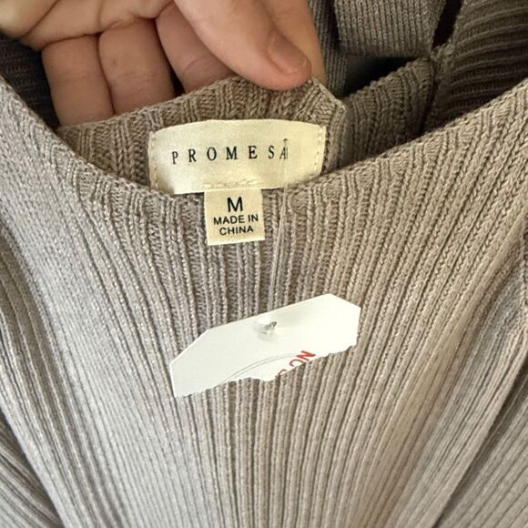 NWT Promesa Taupe Tan Ribbed Long Sleeve Sweater Mini Dress - Picture 9 of 9